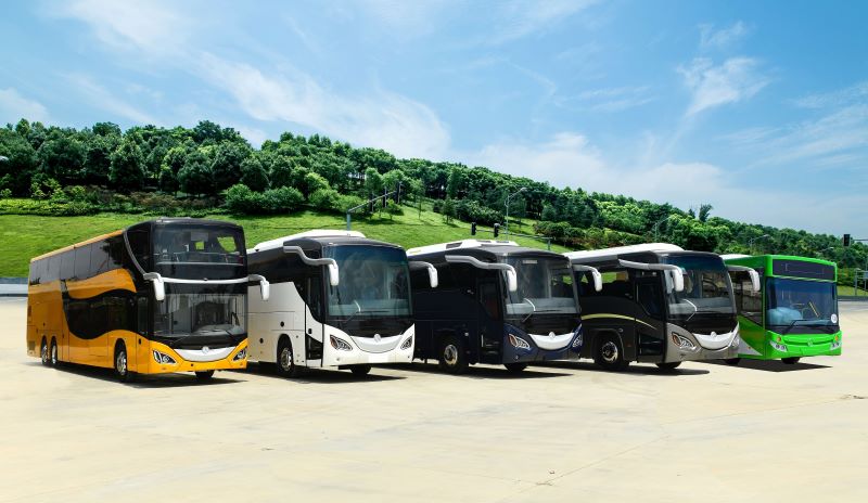 MCV bietet eine breite Bus-Range international an (Bild: MCV).